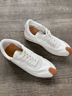 Loewe men or women’s sneakers  size 43